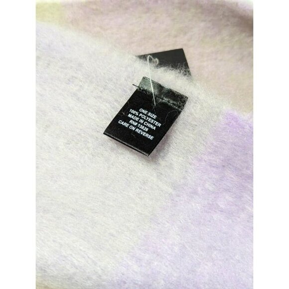 Marcus Adler Women's Cozy Plaid Scarf with Fringe-Trim Lilac O/S (MSRP $55) - Picture 4 of 6